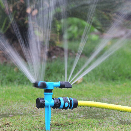 360° Rotating Spike Lawn Sprinkler