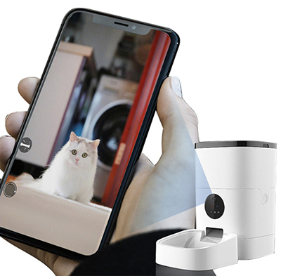 Smart Automatic Pet Feeder with Camera for Real-Time Video
