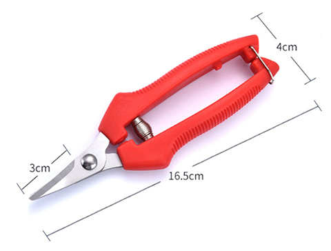 Details of 30mm hand garden pruners