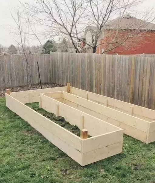 DIY garden bed