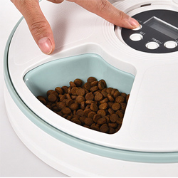 Set Feeding Time for 6-Meal Smart Automatic Pet Feeder