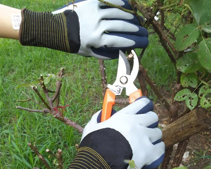 Yard gloves